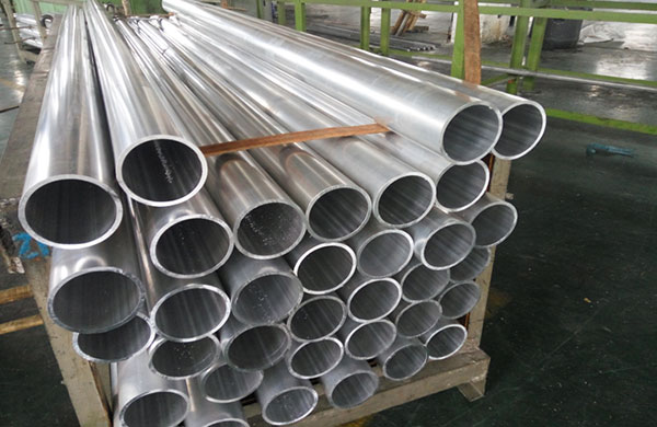 Seamless aluminum pipe